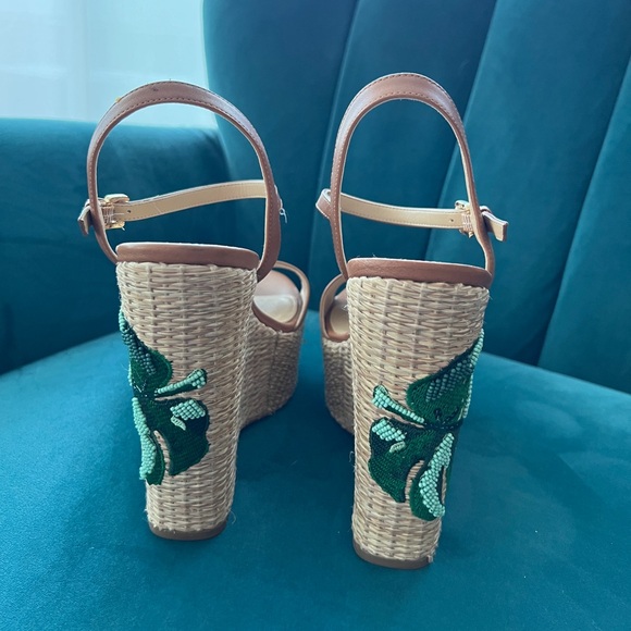 Micheal Kors embroidered monstera leaf tiki platform wedge sandals size 8. - Picture 6 of 9